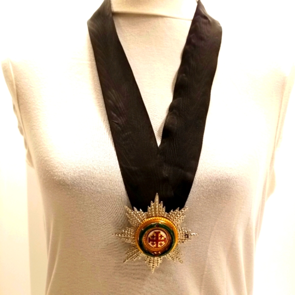 Dame Commander with Star Equestrian Order Holy Sepulchre Jerusalem Medal Set DC* - Picture 3 of 14